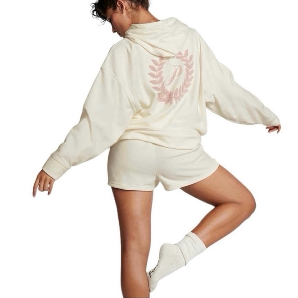 PINK Victoria’s Secret polar fleece short pajama set - large